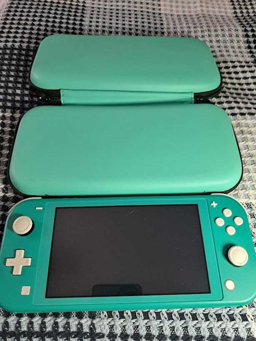 Продам Nintendo Switch Lite (micro SD 128 gb та ігри)