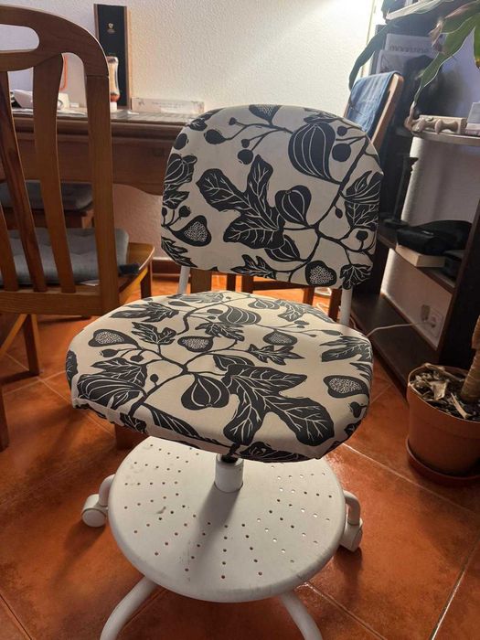 Cadeira de secretária de criança Vimund (Ikea)