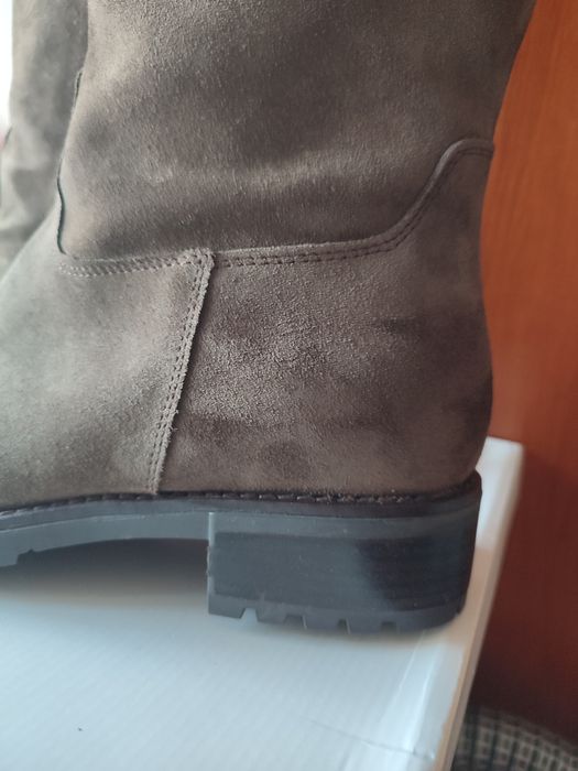 Kozaki damskie,brązowe roz.40.Nowe.