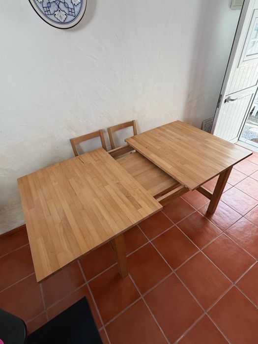 Mesa de jantar extensível + 6 cadeiras, madeira maciça