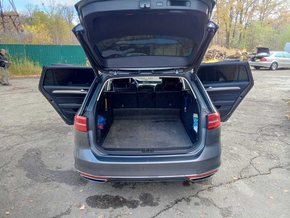 Фольксваген Пасат б 8.4х4.