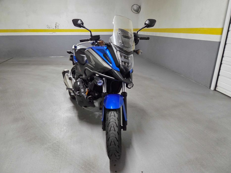 Honda NC750X dct (caixa automática), 2020 e 45000km