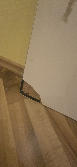 Письмовий стіл рожевий