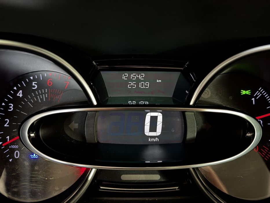 Renault Clio Bose Edition 120cv - Gasolina