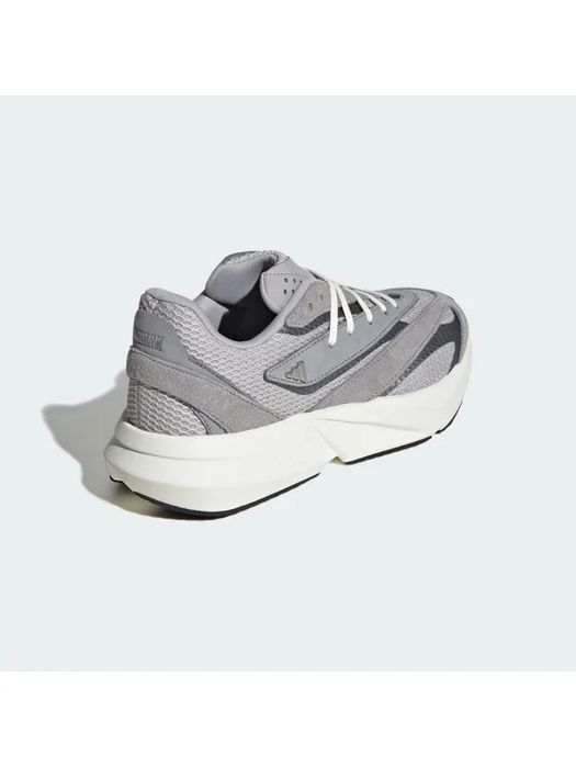 Кросівки жіночі Adidas Lightblaze IH8606: 3 100 грн. - Інші