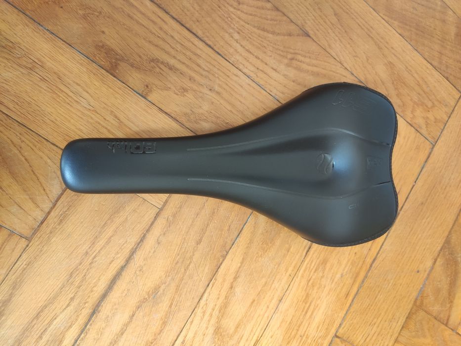 Siodło SQLAB 611 Ergowave 2.1 /130mm
