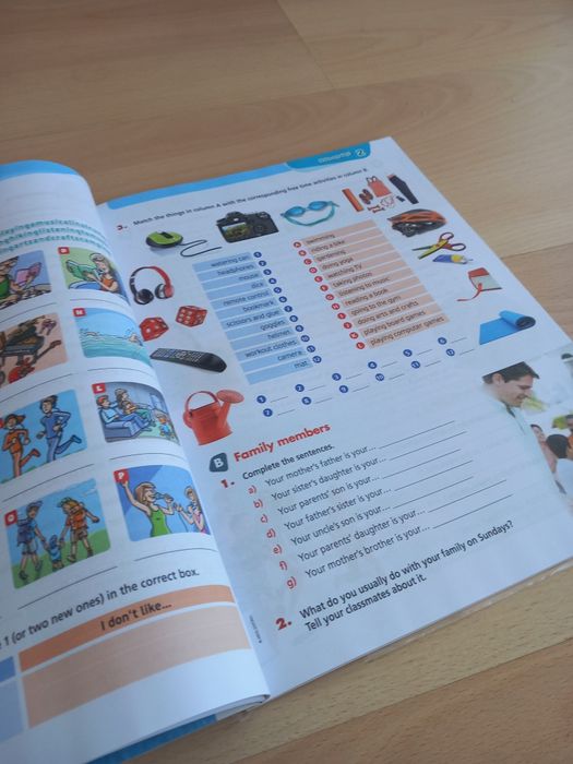Livro de fichas/atividades de inglês para o 7⁰ano