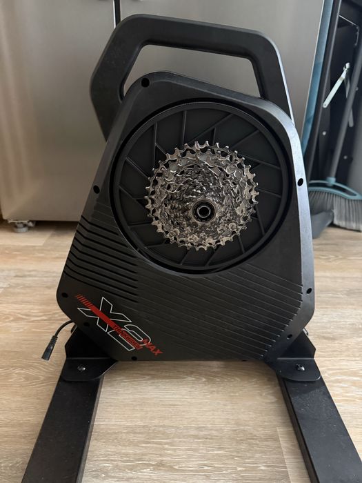 Rolo de treino interativo Thinkrider X2 + Cassete Sram 12v