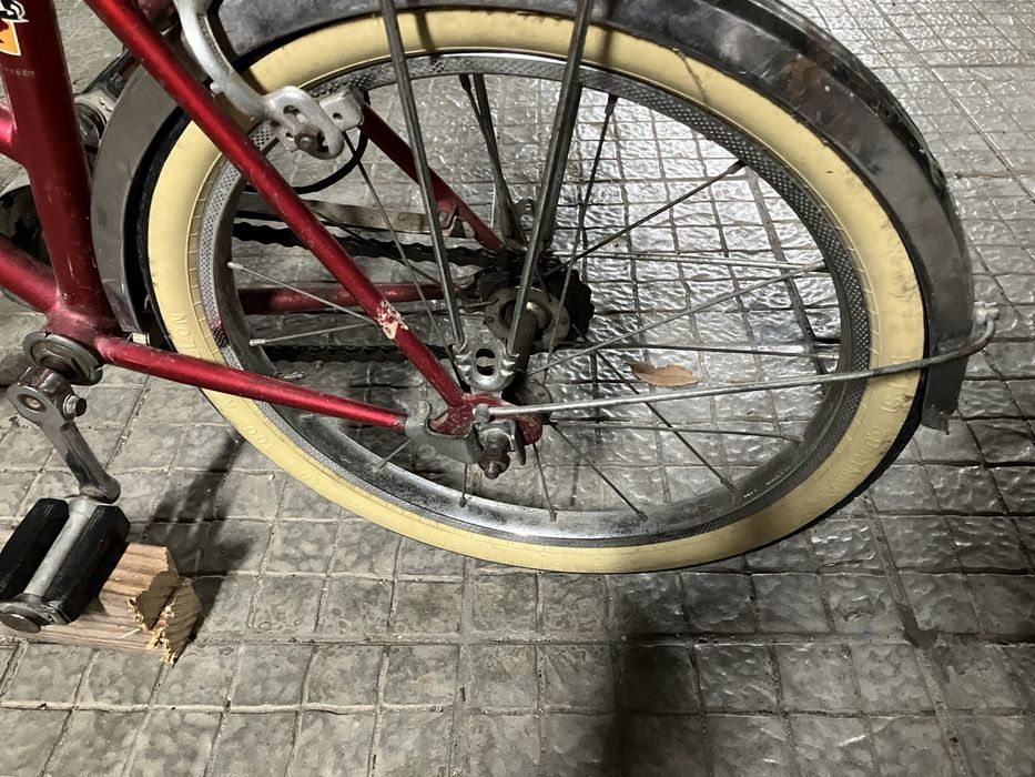 Bicicleta vintage crianca peugeot