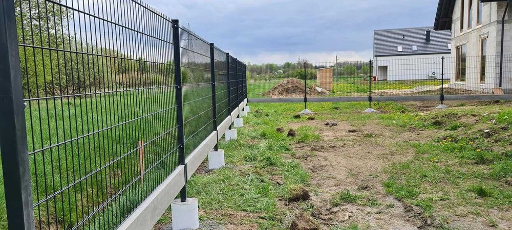 Montaż ogrodzeń bramy furtki Ogrodzenia Panelowe Siatka z Bloczków