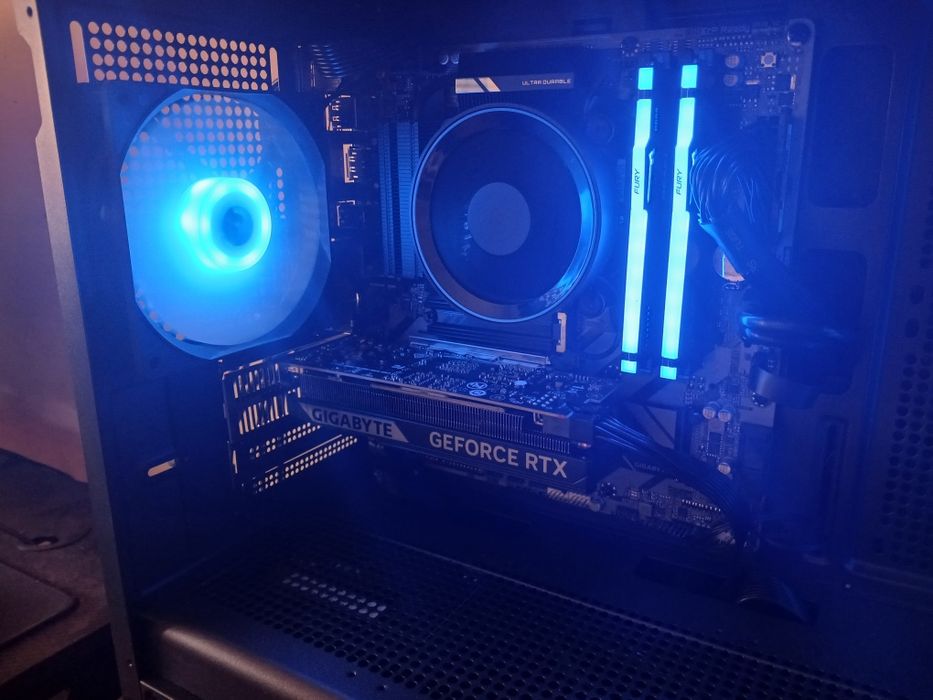 Pc gamer de alta performance com pouco mais de 1 mês de uso e garantia, especificações na descrição