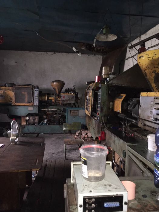 Продам Термопласт автомати ДЕ 125 в-цтво.Хмельницьк 2шт.