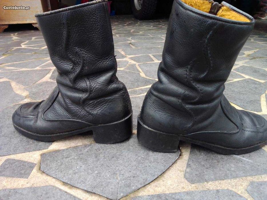 botas vintage anos 60/70, baixa de preço