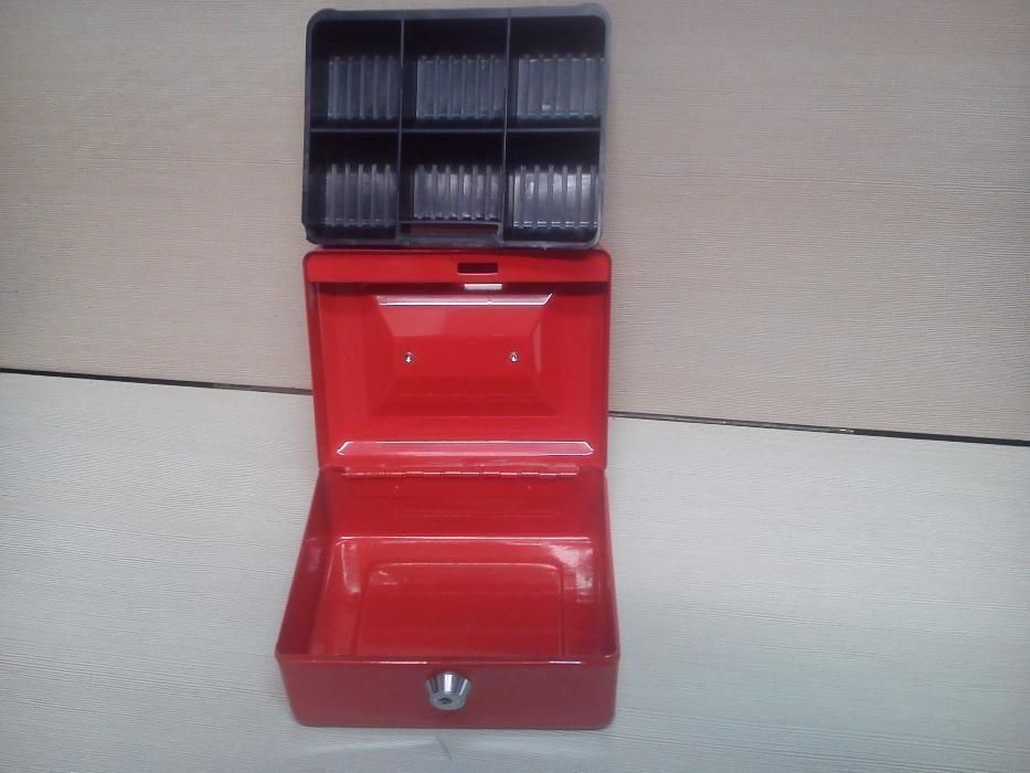 NOWA !! Metalowa kasetka na pieniądze, drobiazgi, biżuterię