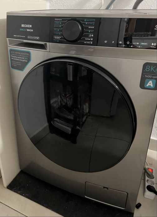 Máquina de Lavar Roupa Becken BoostWash 8kg 1400rpm