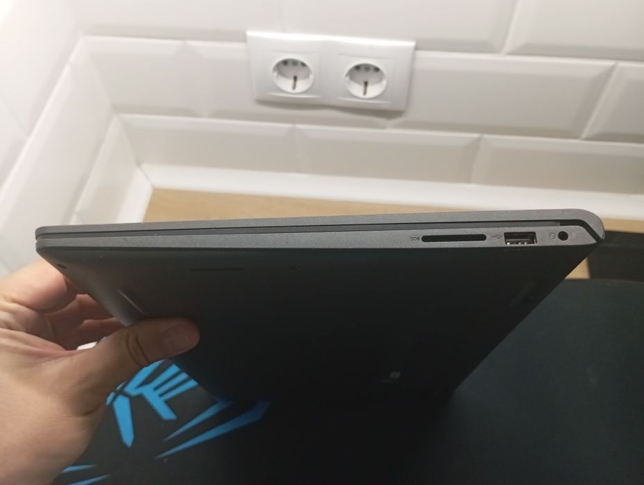 Ноутбук Dell Inspiron 3515 В ідеальному стані