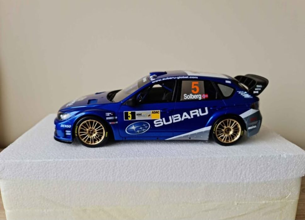 Miniatura Subaru Impreza 1:18