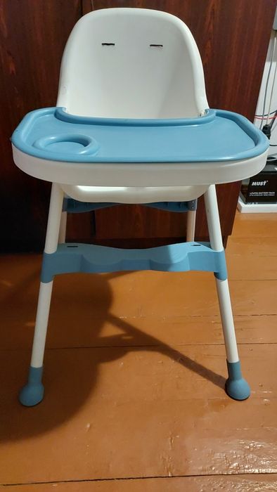 Продам стілець для годування