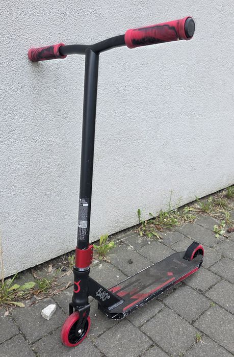 Hulajnoga wyczynowa Globber GS 540 | Czarno-czerwona