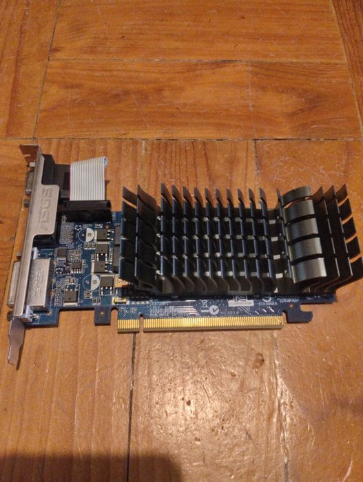 Placa gráfica asus