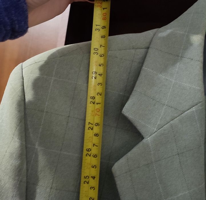 Продам чоловічий костюм