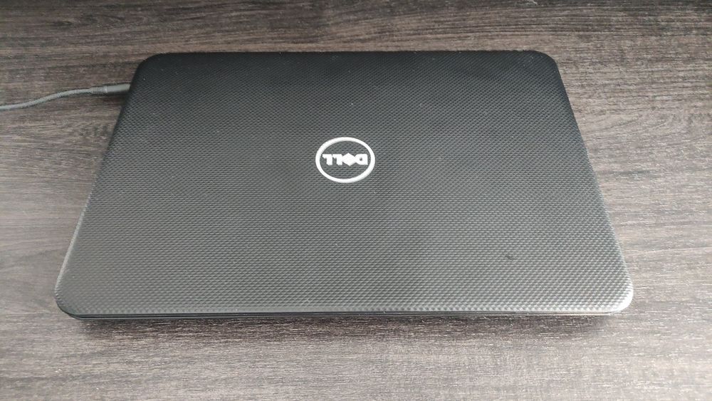 15,6" Ноутбук Dell Inspiron 3521