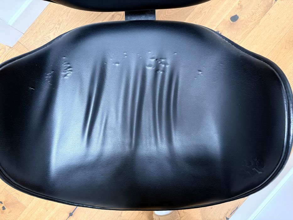 Stylowe krzesło obrotowe biurowe DESIGN orzech-czarny