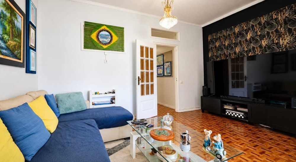 Sensacional apartamento na Rua Conselheiro Lobato - São José de São Lázaro - Braga