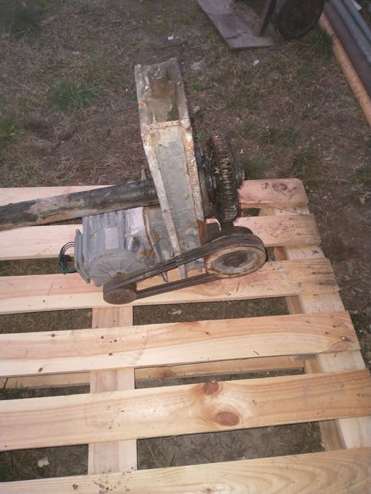 Fotowoltaika Tracker śruba trapezowa