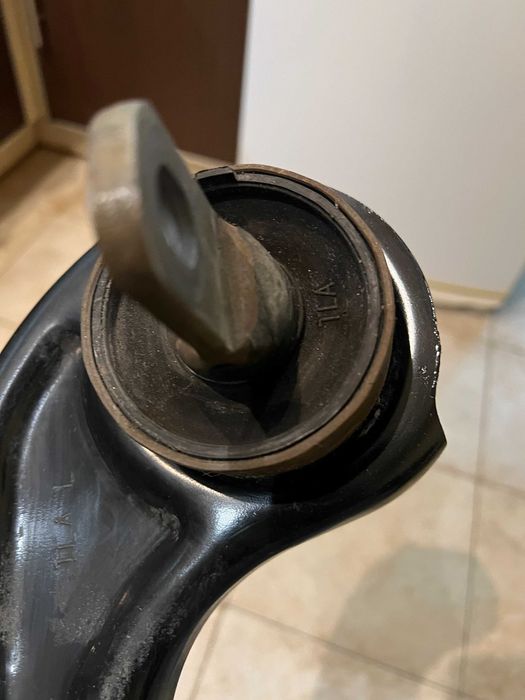 Рычаг задний продольный левый Хонда СРВ 5