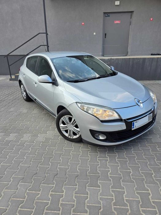 RENAULT MEGANE III 1.5 dCi 2013  Navi Climatronic