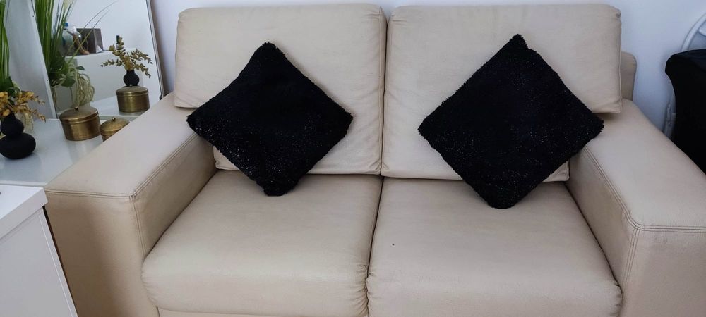 Sofá 2 lugares