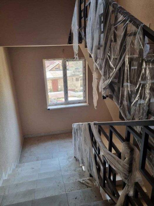 Продаж 2к новобудова здана Брюховичі вул.Ясна "РЕДВУД"