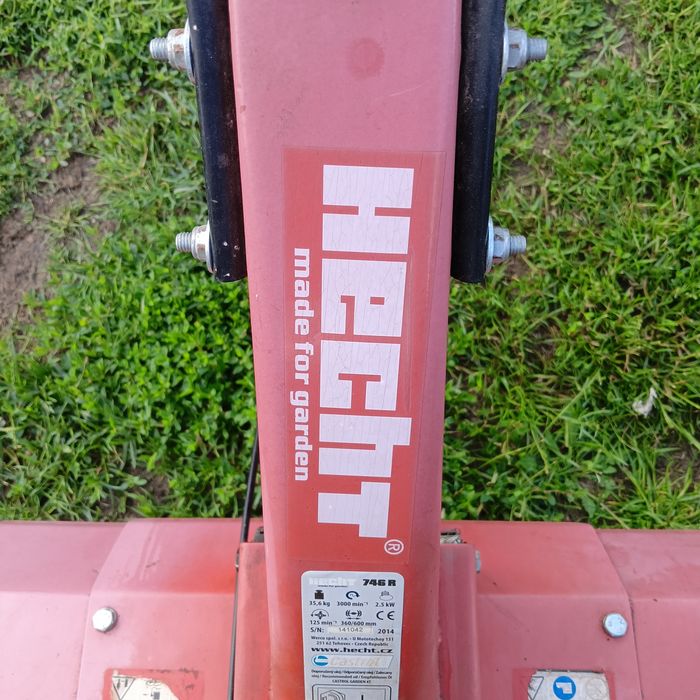 Glebogryzarka HECHT 746