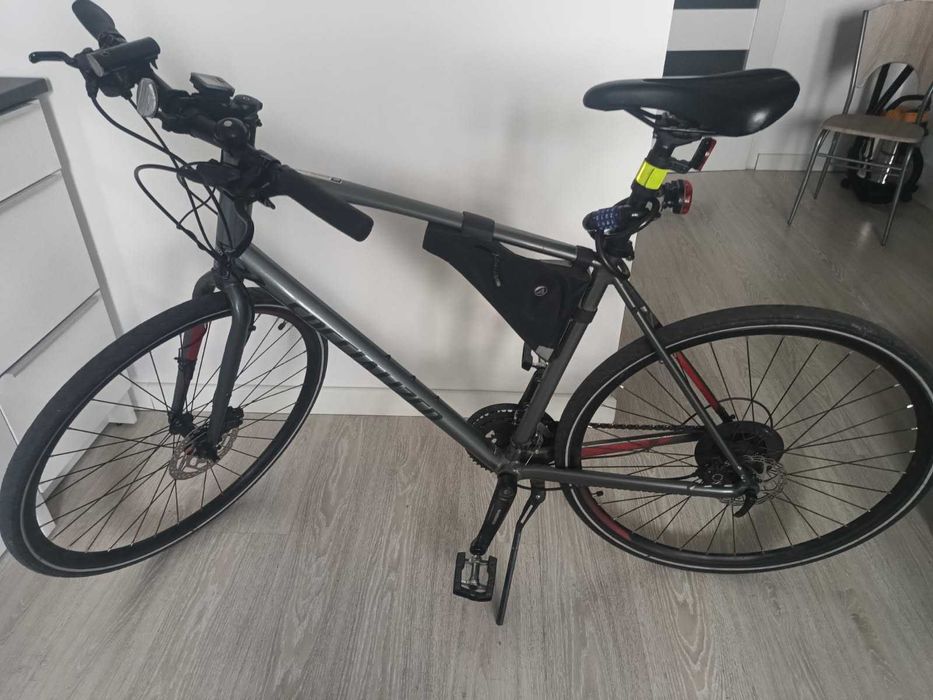 Specialized Sirrus