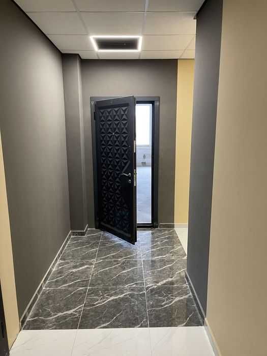 СРОЧНО!  3к  в премиум ЖК Приморские сады. Кладовка-в подарок!