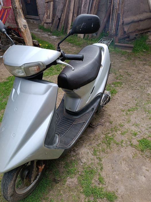Продам скутер ямаха аксіс 90
