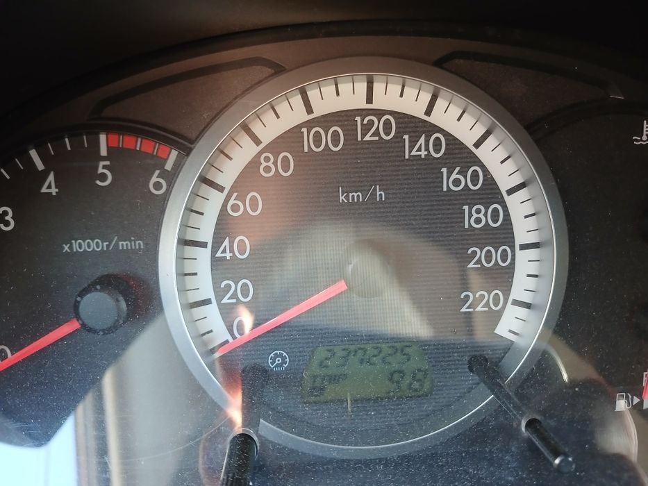 Vendo Mazda5 7lugares