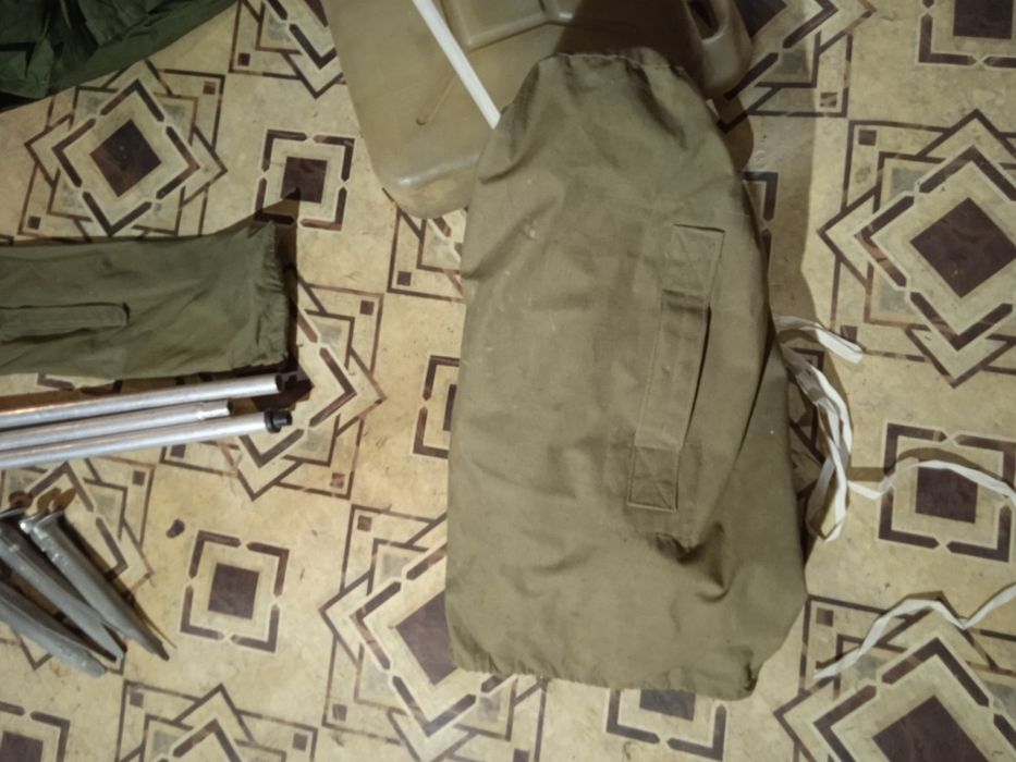 Продам 2-х местную брезентовую палатку