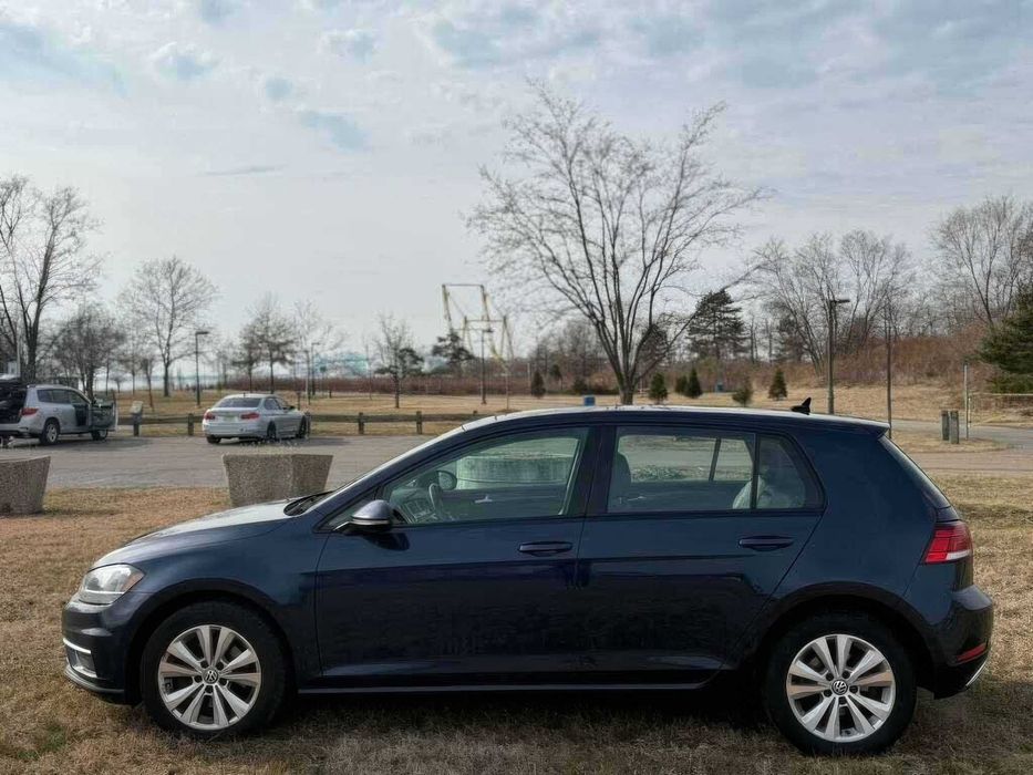 Volkswagen Golf      2015