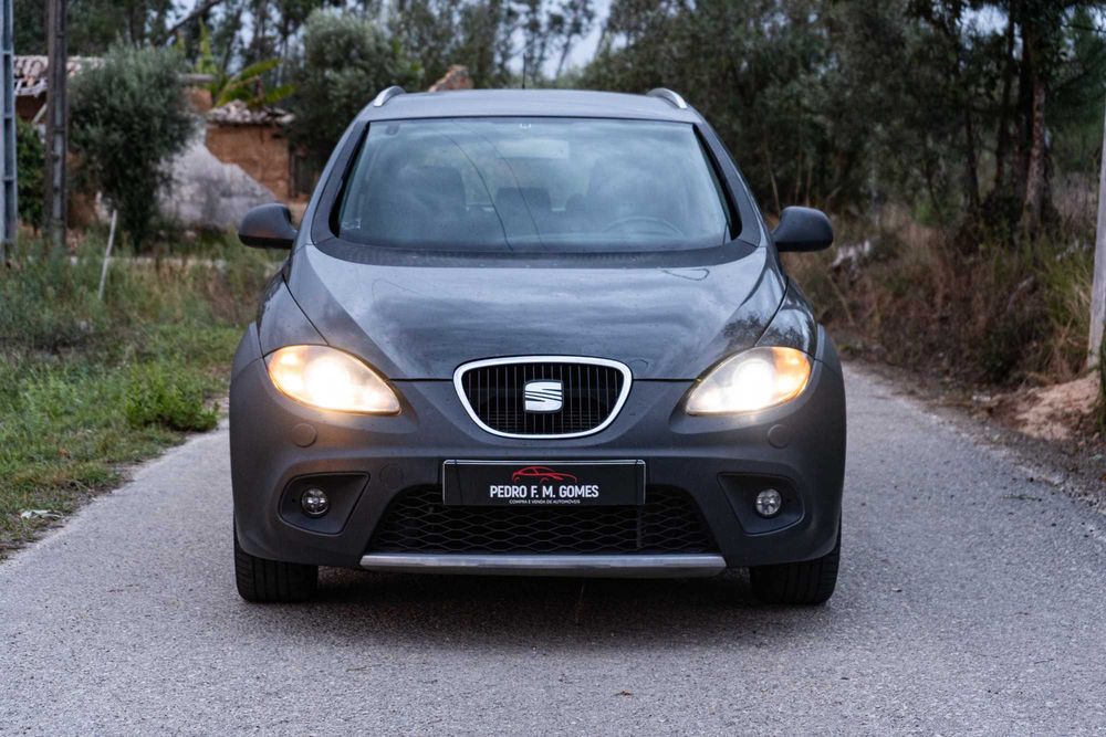 Seat Altea Freetrack 1.6TDI 237 Mil Km 18 Meses Garantia foto 3