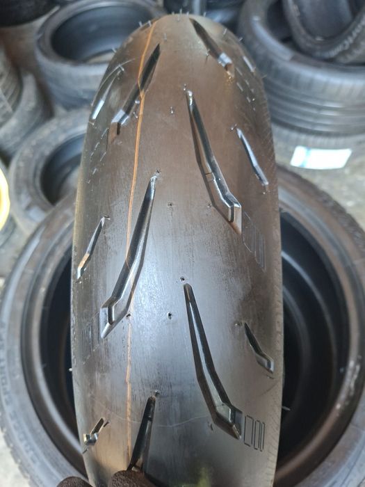 Мотошини 140 70 zr 17 Michelin power 6.