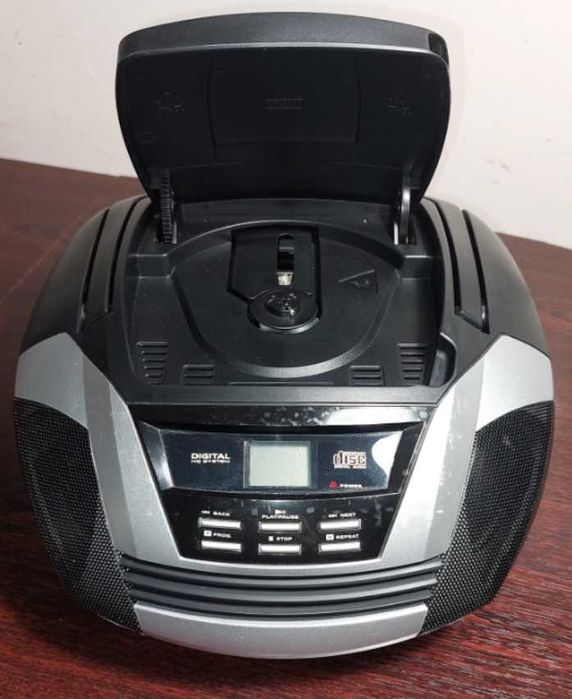 CD бумбокс Xiron RCD-6600