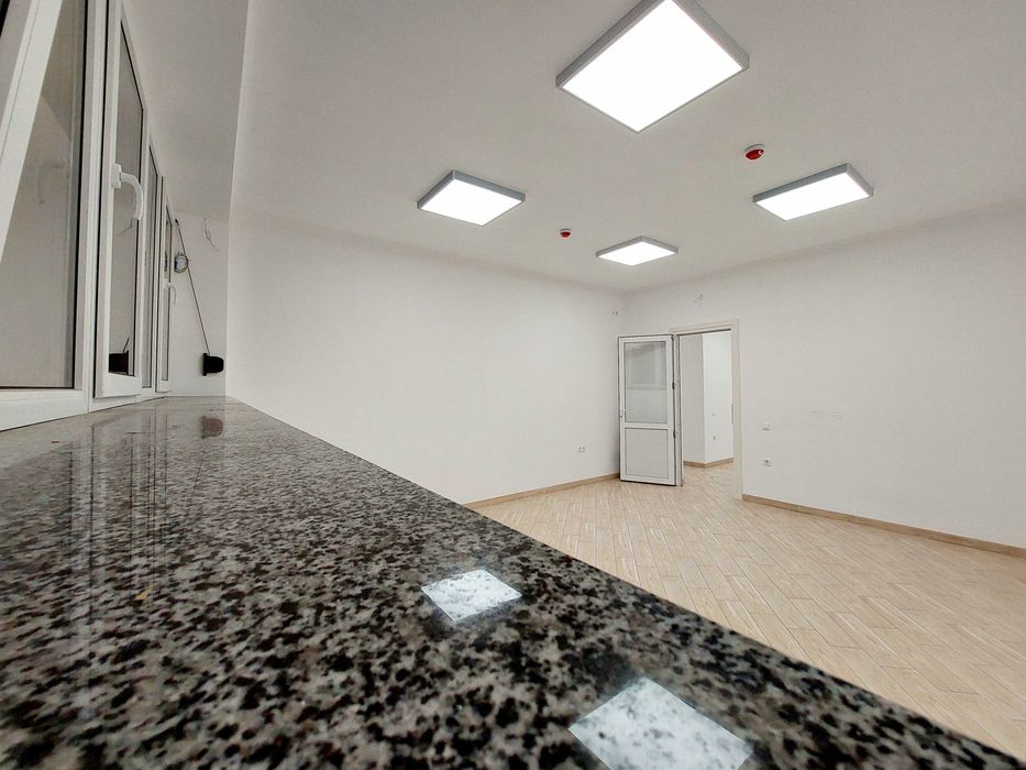 оренда приміщення Зелена. Нежитлове приміщення з євроремонтом.