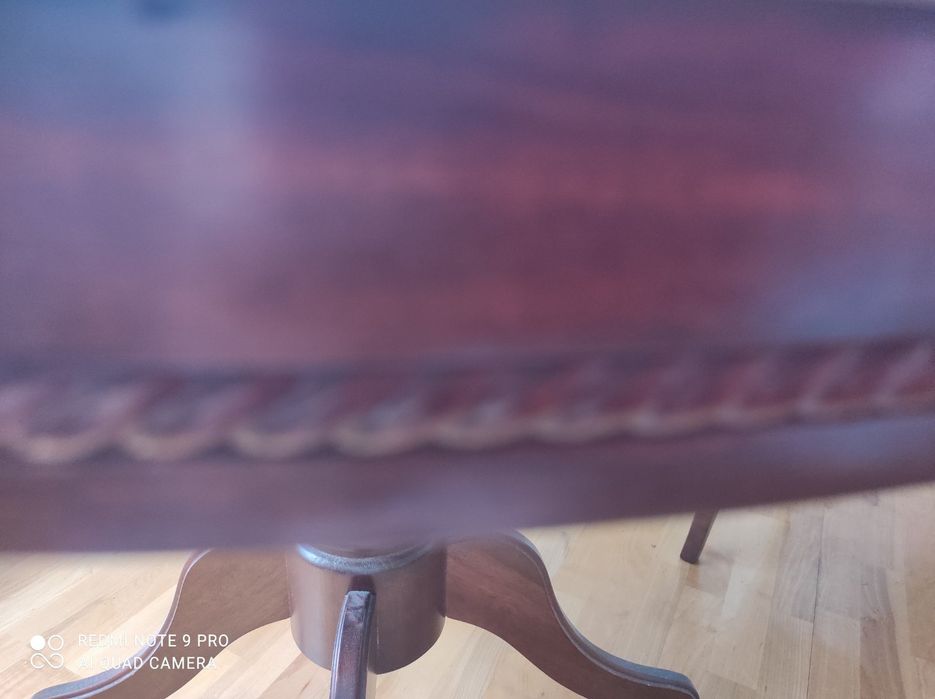 Стiл обiднiй  новий Малайзія