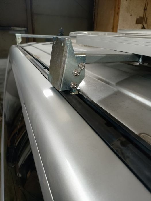Uniwersalny Uchwyt do dachu Punkt montażowy Sprinter Crafter Vw itp.