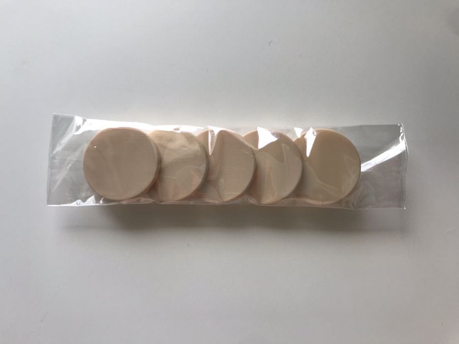 Set of 5 New Buttons (25 mm)64751417162369121