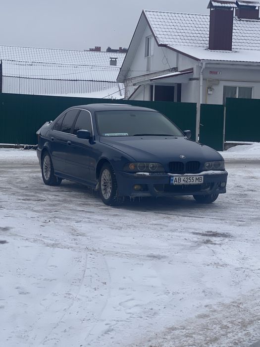 Bmw 5 series e39 2000