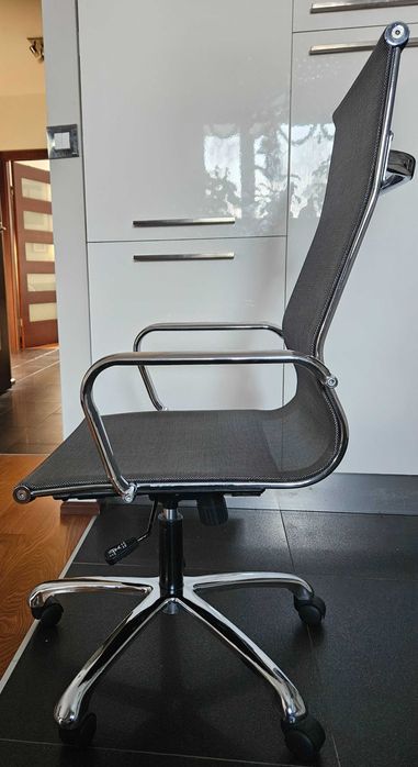 Krzesło biurowe obrotowe nowoczesne szare chrom srebrne