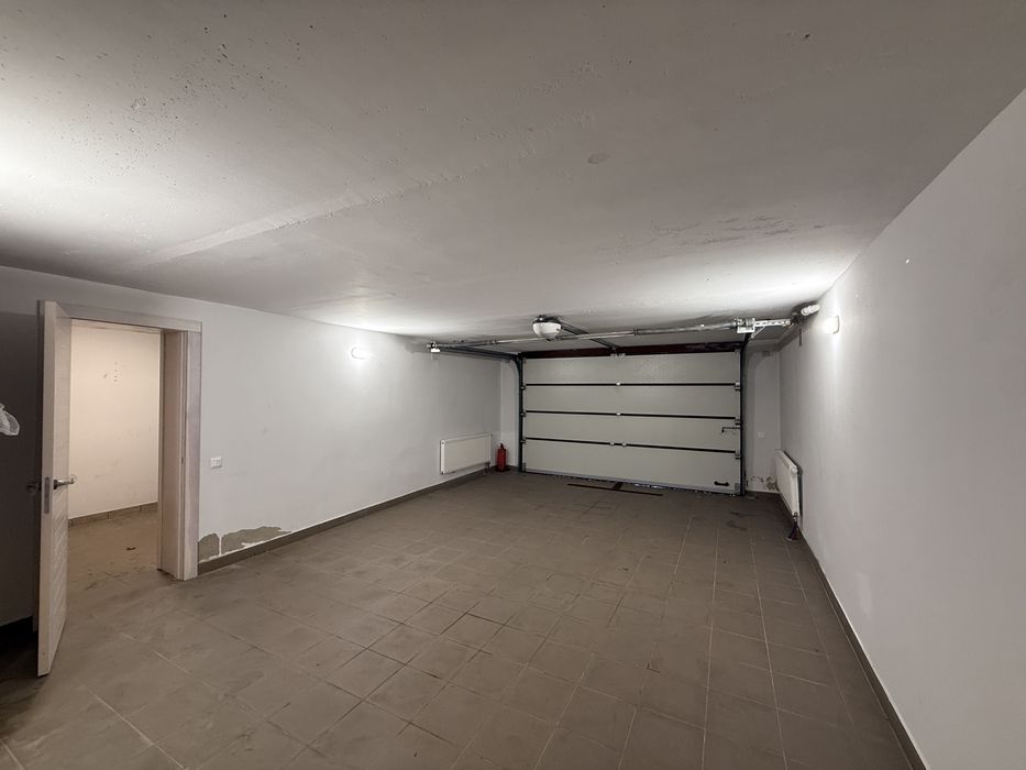 Дом 300 кв.м, Романков, Закрытый КГ, Бассейн